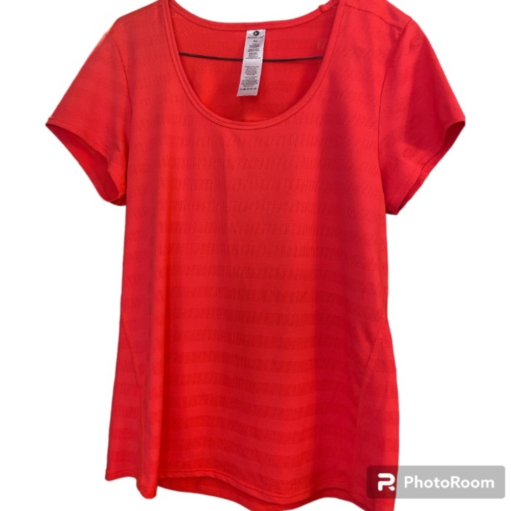 Active Life performance scoop neck tonal stripe Medium shirt - coral